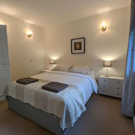 Two Bedroom Flat In Bridge Of Allan, Stirling Exterior foto