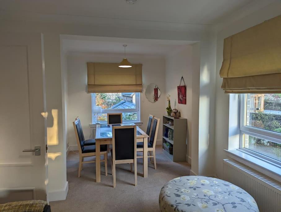 Two Bedroom Flat In Bridge Of Allan, Stirling Exterior foto